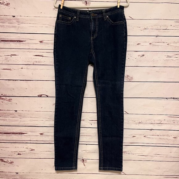 New Directions Weekend Slim Leg Dark Wash Jeans | Size 8 - Picture 1 of 7